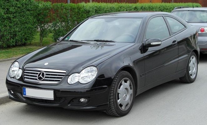Erste Modellpflege
Das Sportcoupé...